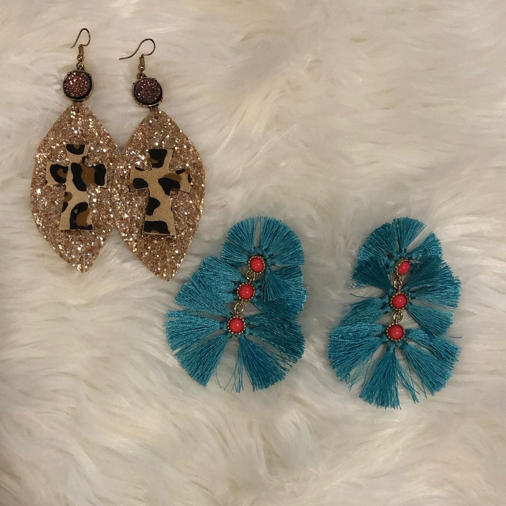2 pair earrings